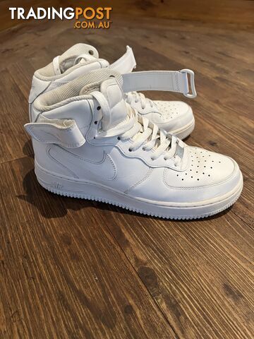 NIKE AIRFORCE ONE