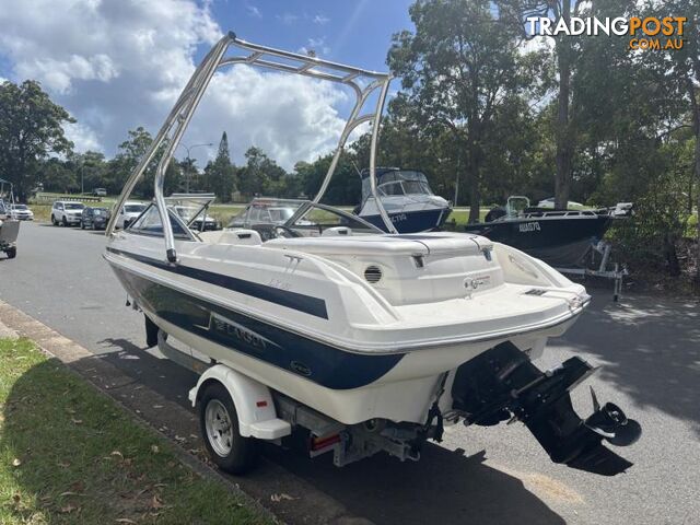 USED 2011 LARSON LX 850 WITH 4.3L V6 MERCRUSIER (131HRS)