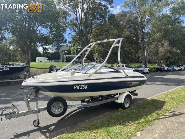 USED 2011 LARSON LX 850 WITH 4.3L V6 MERCRUSIER (131HRS) - photo 2 of 20