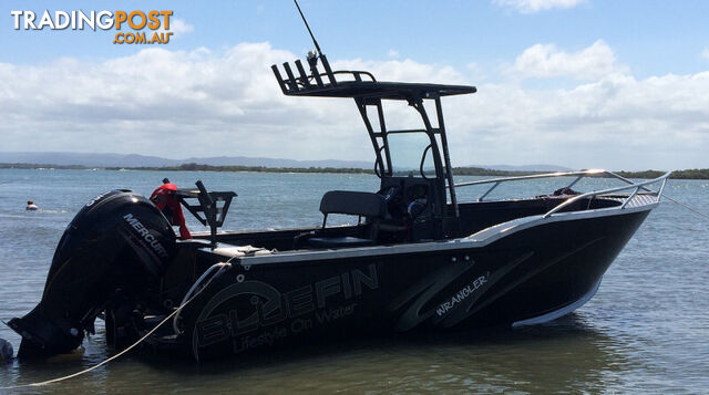 NEW 5.50 WRANGLER CENTRE CONSOLE WITH NEW 115HP 4-STROKE - photo 5 of 45