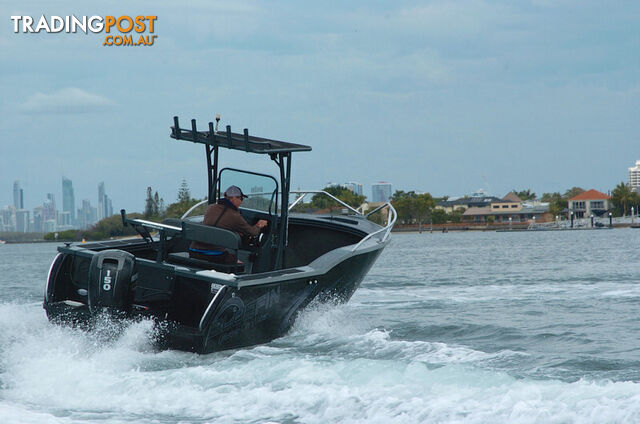NEW 5.50 WRANGLER CENTRE CONSOLE WITH NEW 115HP 4-STROKE - photo 4 of 45