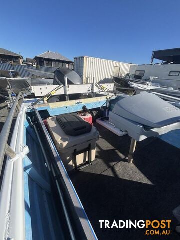 2001 STESSCO 4.5 SEA MASTER CENTRE CONSOLE WITH 60HP YAMAHA 4-STROKE - photo 5 of 16