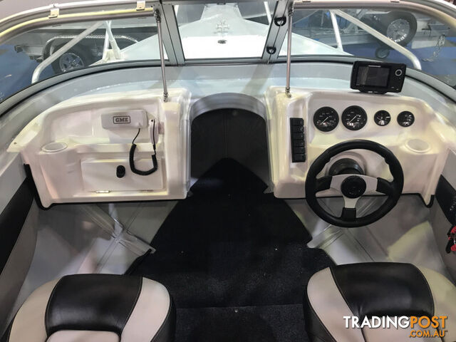 NEW 4.80M BLUEFIN WEEKENDER WITH NEW 60HP EFI 4-STROKE - photo 4 of 68