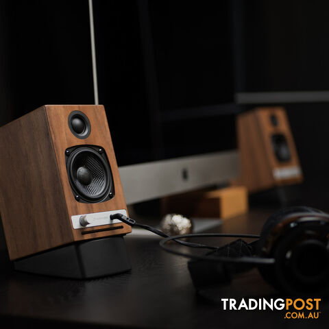 Audioengine HD3 Wireless Speakers (Walnut) - Audioengine - PC Accessory GTIN/EAN/UPC: 852225007032 - photo 4 of 5