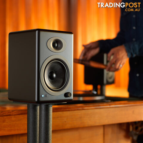 Audioengine A5+ Wireless Speaker System (Black) - Audioengine - PC Accessory GTIN/EAN/UPC: 852225007063 - photo 4 of 5