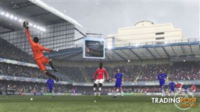 FIFA 11 [Pre-Owned] (PS3) - Electronic Arts - Retro P/O PS3 Software GTIN/EAN/UPC: 5030941092326 - photo 2 of 5