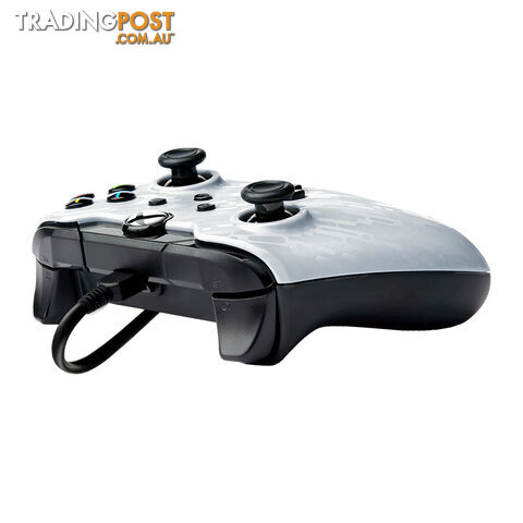 PDP Wired Gaming Controller for Xbox Series X|S (Ghost White) - PDP - Xbox Series X Accessory GTIN/EAN/UPC: 708056067687 - photo 4 of 5