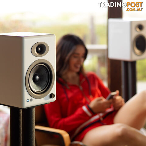 Audioengine A5+ Wireless Speaker System (White) - Audioengine - PC Accessory GTIN/EAN/UPC: 852225007070 - photo 3 of 4