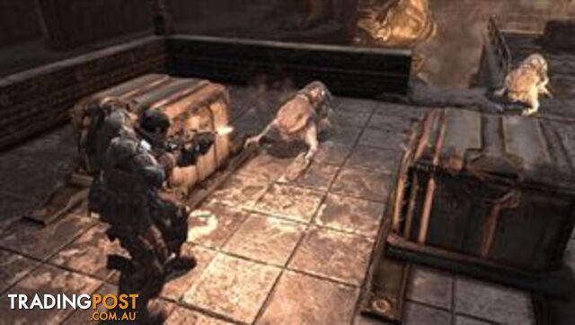 Gears of War 2 [Pre-Owned] (Xbox 360) - Microsoft Studios - P/O Xbox 360 Software GTIN/EAN/UPC: 882224738163 - photo 2 of 5