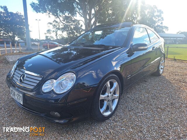 2005 Mercedes Benz C200 Kompressor Sport Edition Cl203 2d Coupe