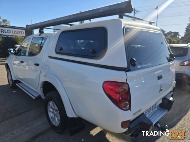 2013 Mitsubishi Triton MN GLX 4X4 TURBO DIESEL Ute Manual - photo 2 of 34
