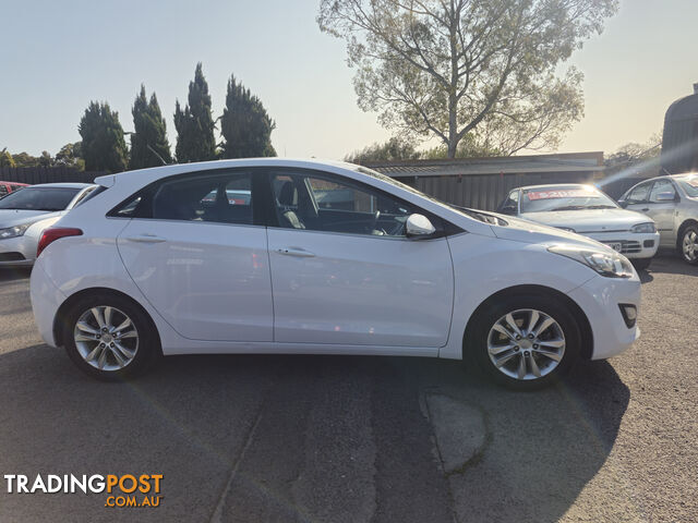 2013 Hyundai i30 GD ELITE Hatchback Manual