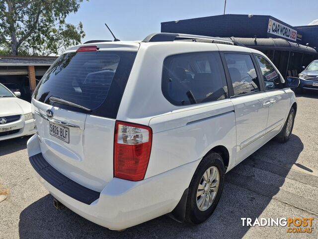 2014 Kia Carnival Si People Mover Automatic