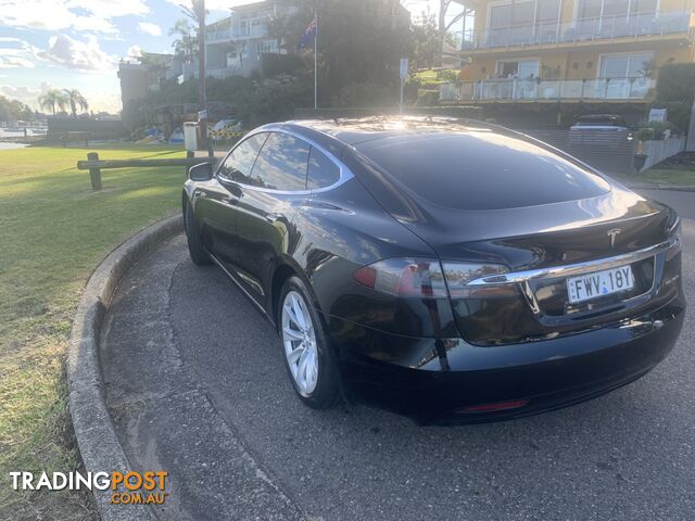 2019 Tesla Model S Long Range Sedan Automatic - photo 4 of 9
