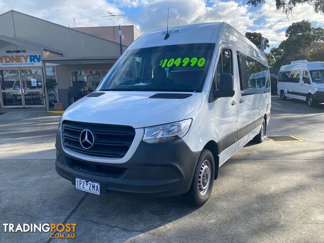 2019 Kea Nomad Mercedes-Benz M700 2 1 Berth