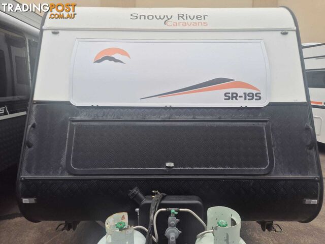 2016 Snowy River SR19S - Slide out