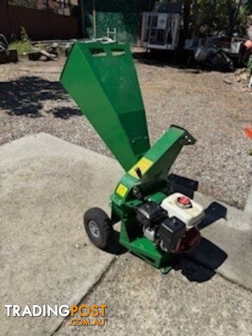 HANSA C7 wood chipper