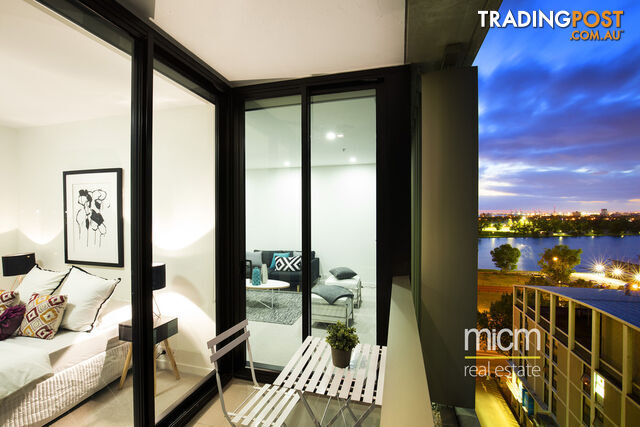 915/70 Queens Road MELBOURNE VIC 3004