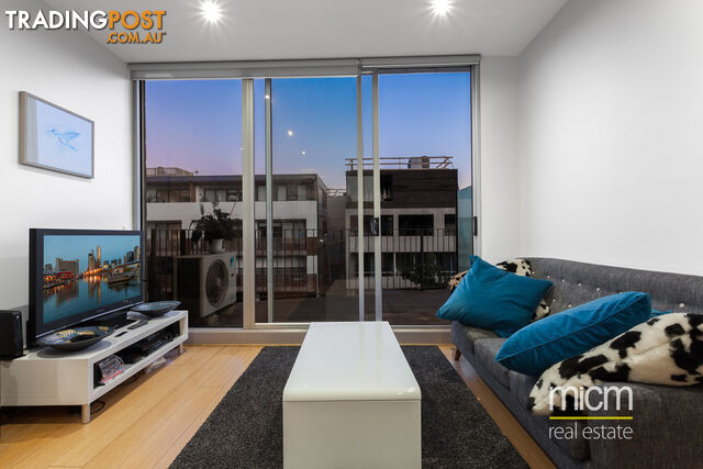 207/122 Ormond Road ELWOOD VIC 3184