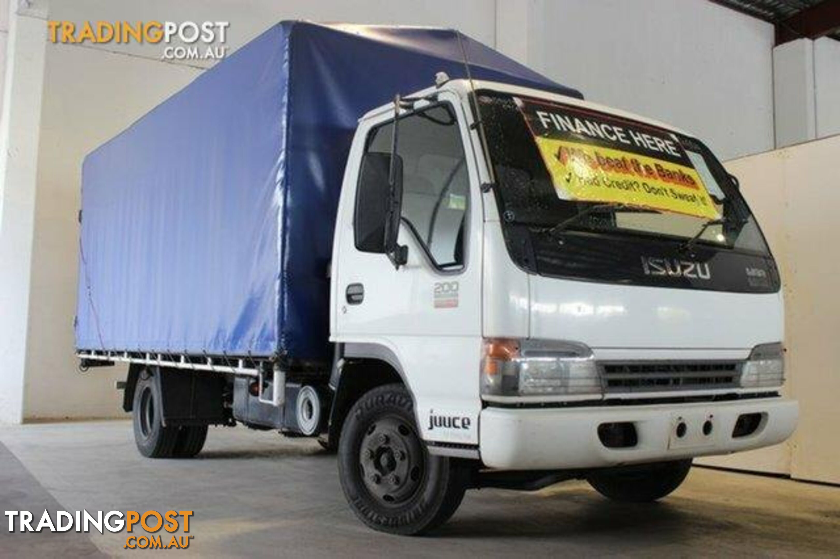 2003 Isuzu NPR 200 Medium NC Cab Chassis