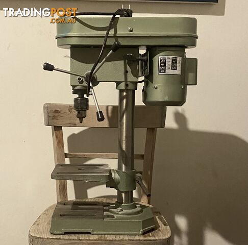 Drill Press 5 Speed Bench Mounted