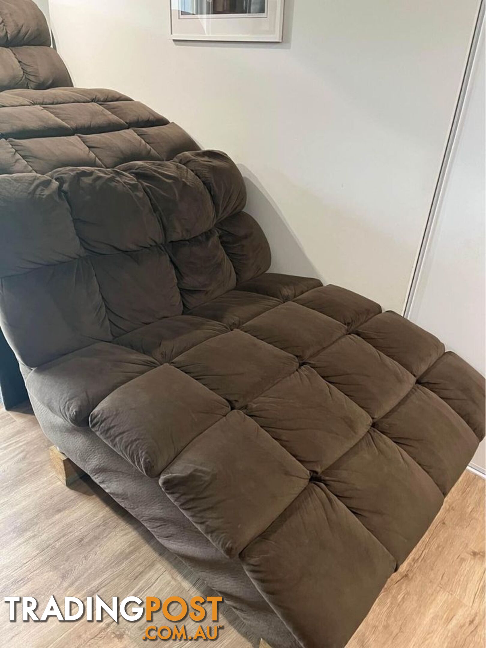 2 x Hustler Chaise lounges