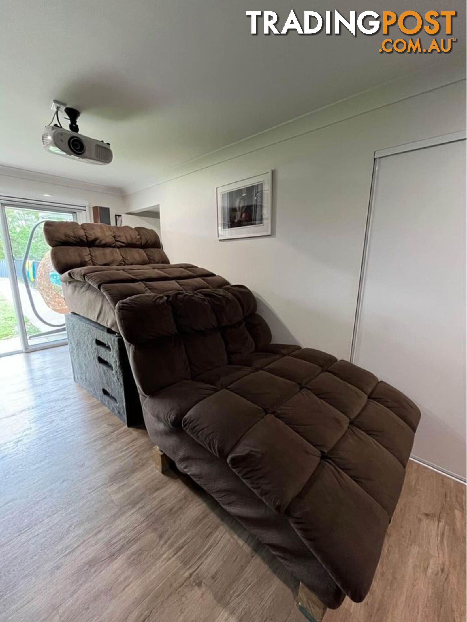 2 x Hustler Chaise lounges