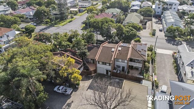 4 160 Pine Street Wynnum qld 4178