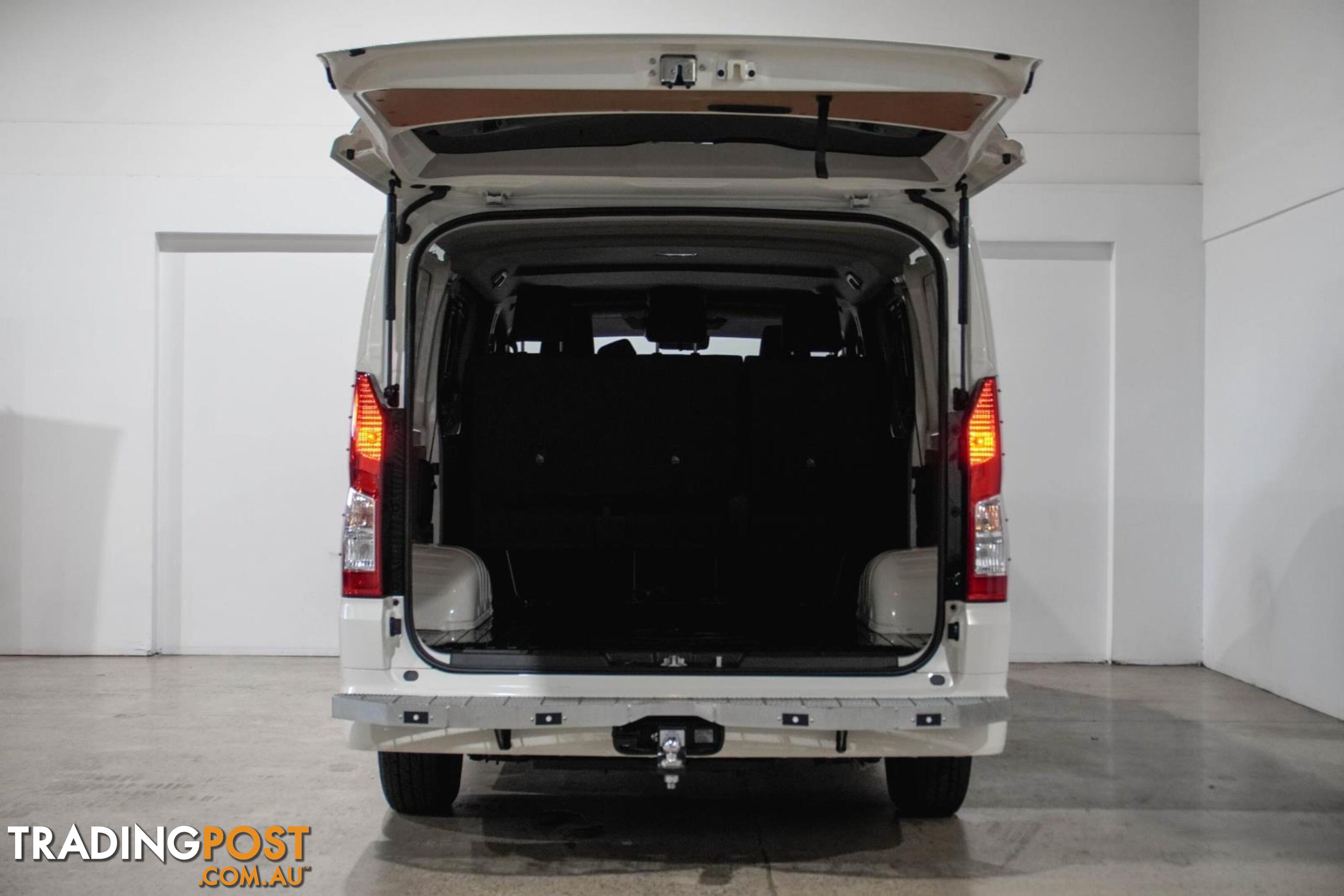 2024 TOYOTA HIACE LWB(5SEATS) GDH300R 5D CREW VAN