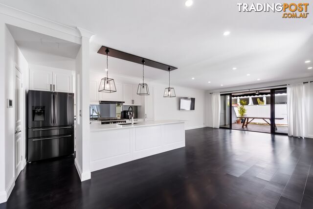 2 44 Mawarra Street SURFERS PARADISE QLD 4217