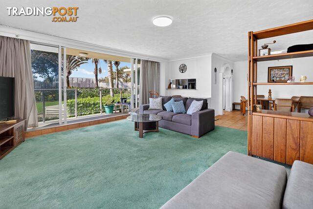 1H 150 The Esplanade SURFERS PARADISE QLD 4217 - photo 4 of 30