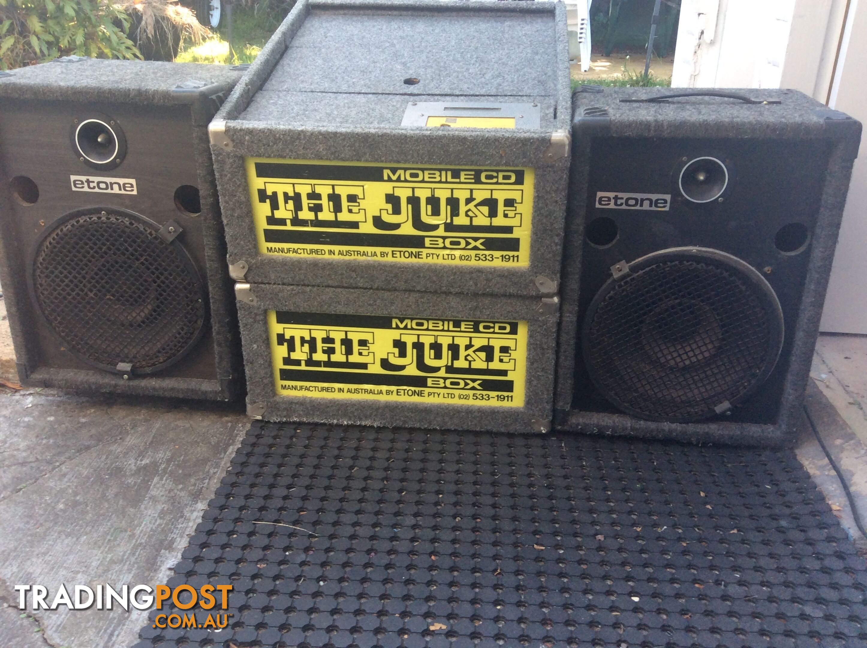 MOBILE CD THE JUKE BOX +ETONE SPEAKERS+ LIGHTS