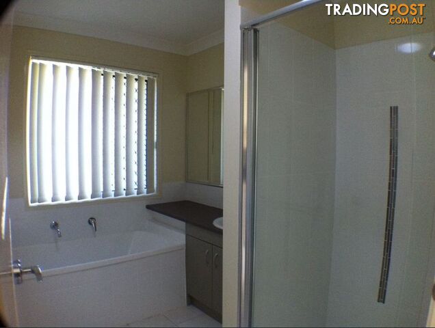 4 Jared Court YAMANTO QLD 4305