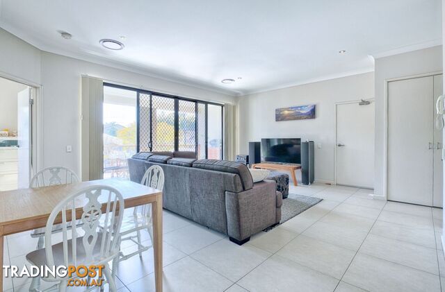 6/5 Livingstone St YEERONGPILLY QLD 4105