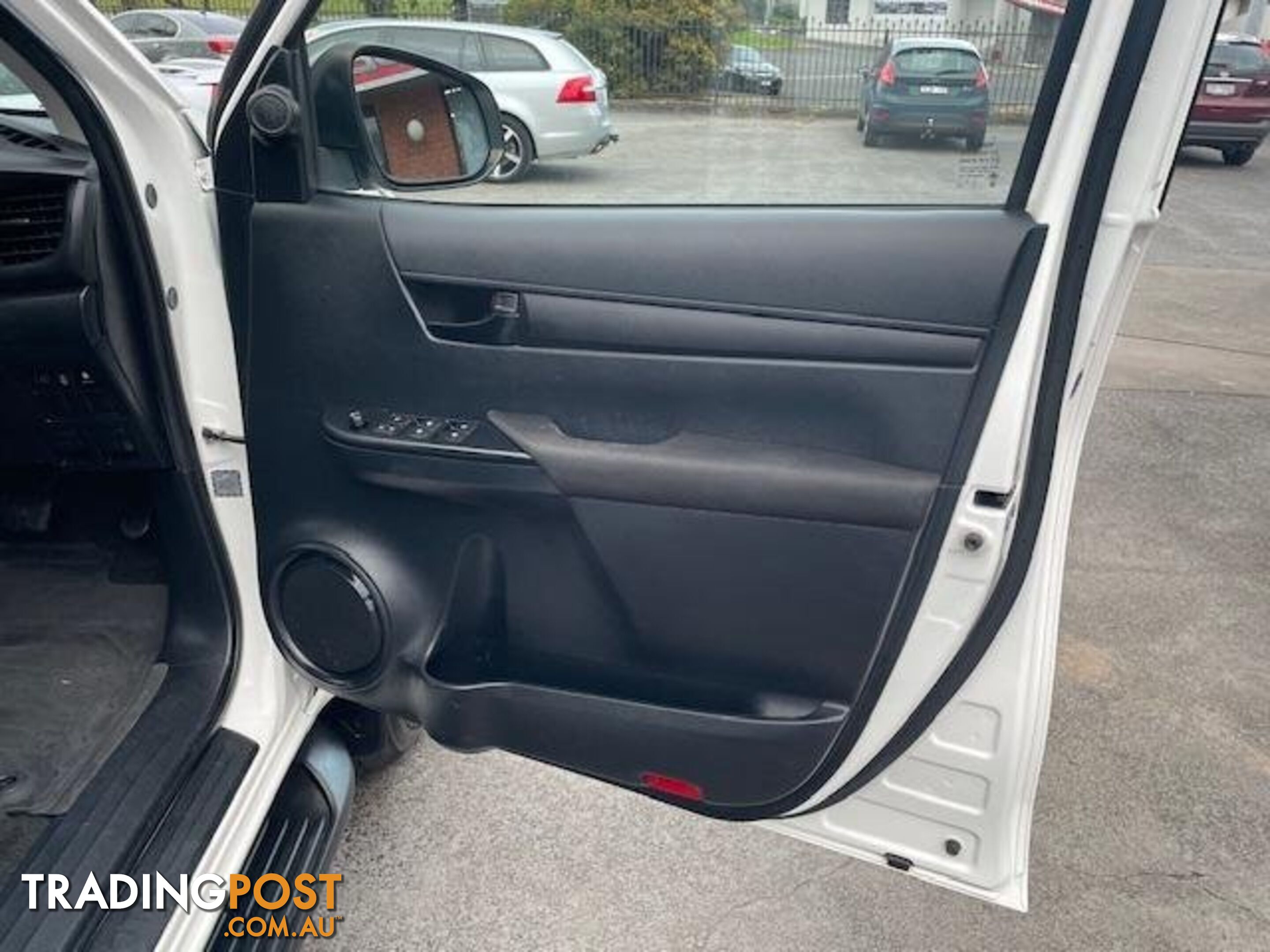 2016 TOYOTA HILUX SR HI-RIDER GUN136R DUAL CAB UTILITY