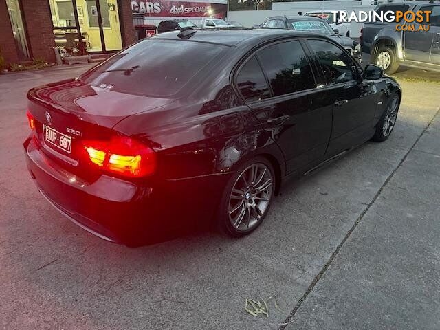 2011 BMW 3 SERIES 320I LIFESTYLE E90 MY11 SEDAN