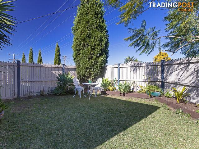 33 Elizabeth Street HOLMESVILLE NSW 2286