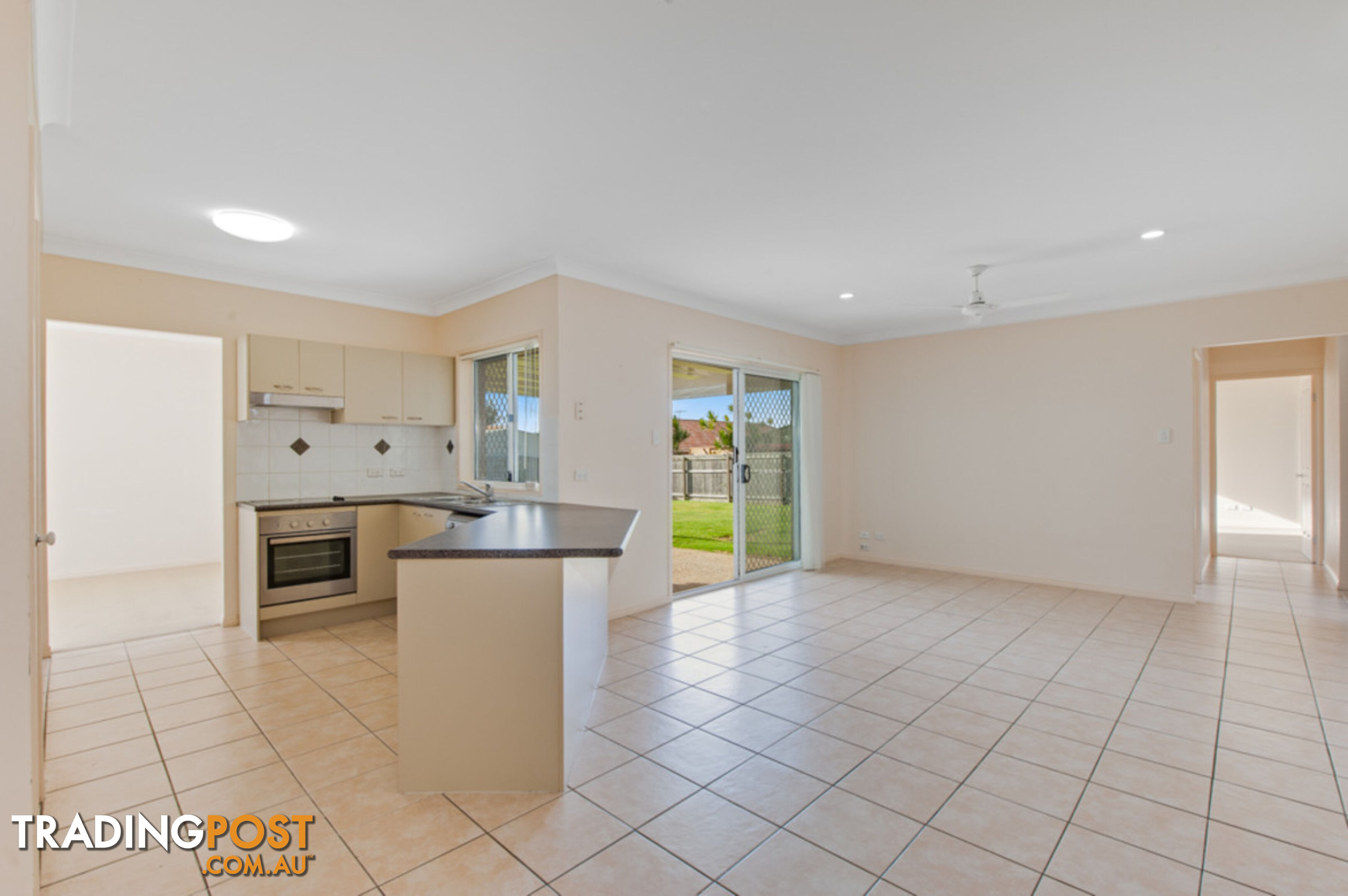 11 Summerhill Street VICTORIA POINT QLD 4165