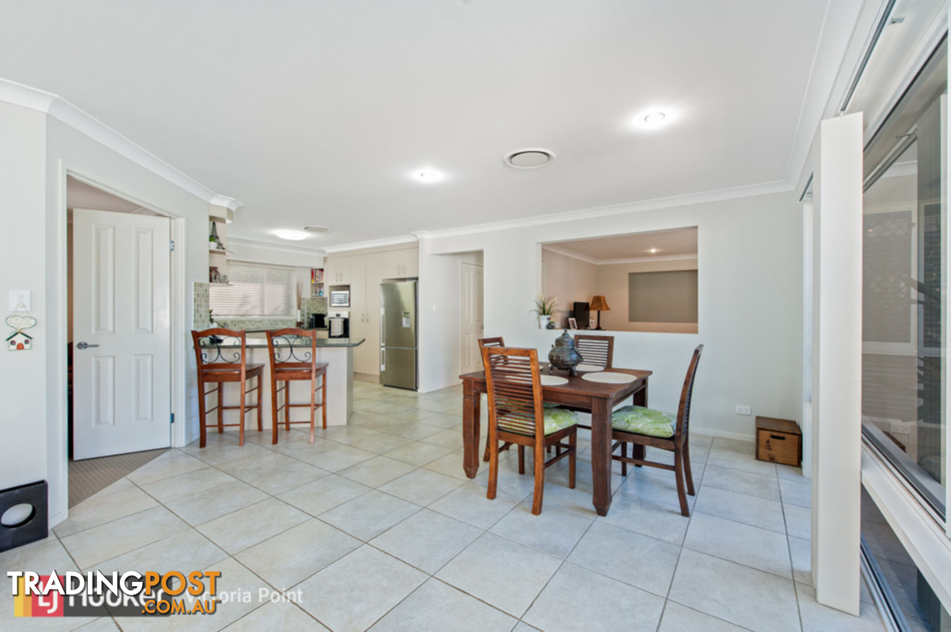 37 Waterville Drive THORNLANDS QLD 4164