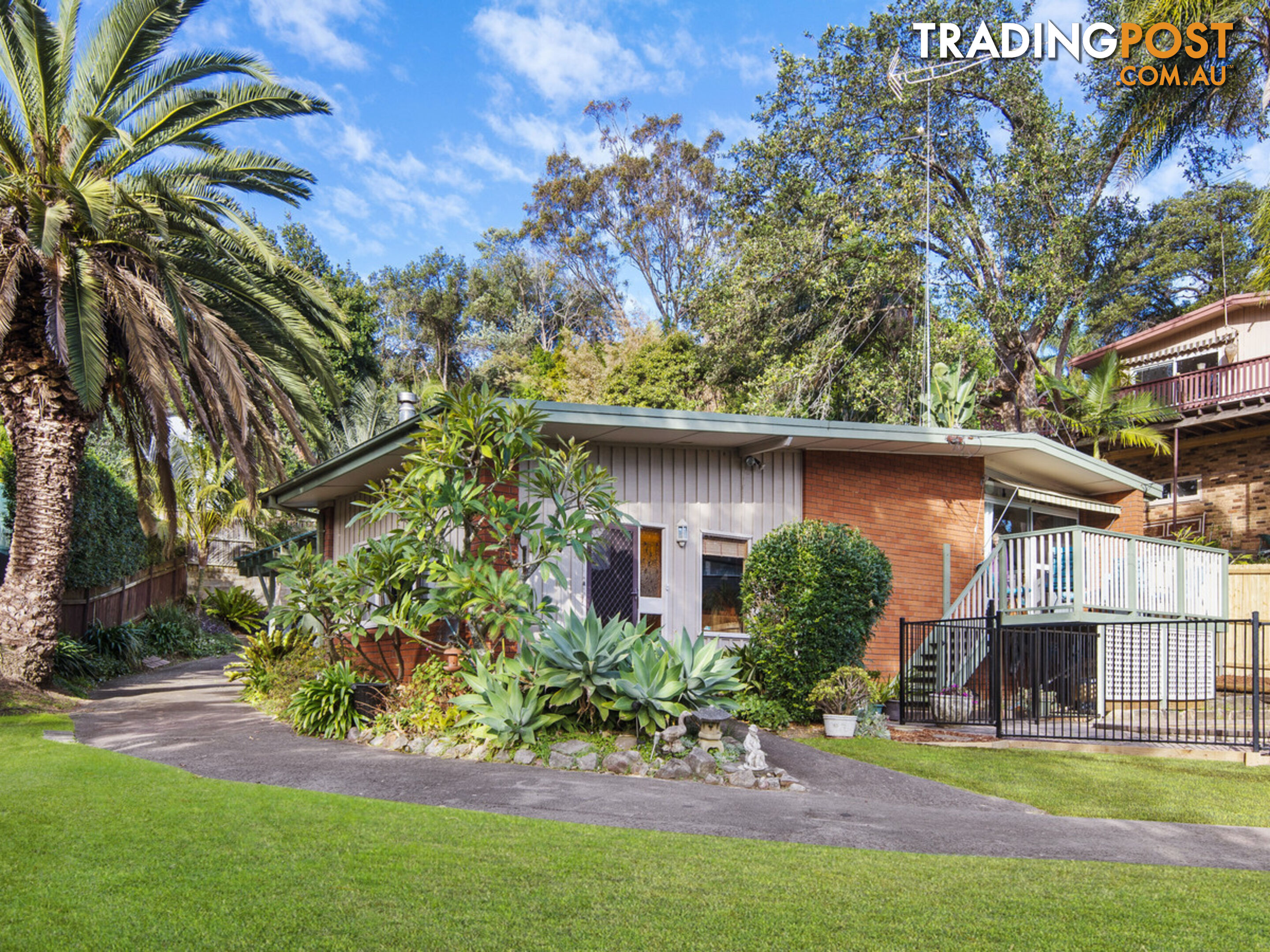 17 Suncrest Avenue NEWPORT NSW 2106