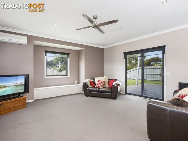 11 Endeavour Place INVERLOCH VIC 3996