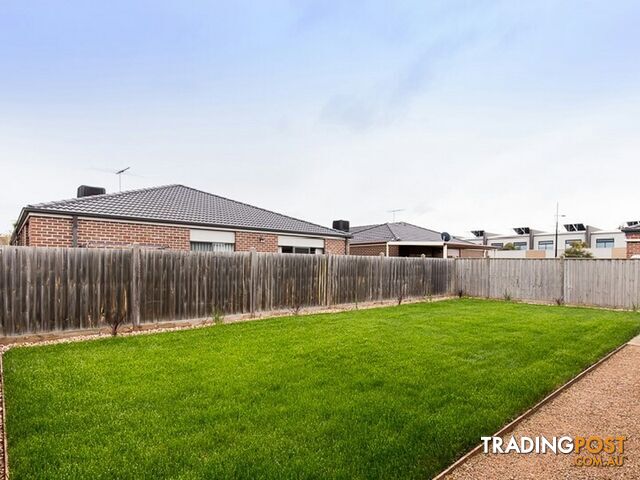 11 Bushlark Crescent WILLIAMS LANDING VIC 3027