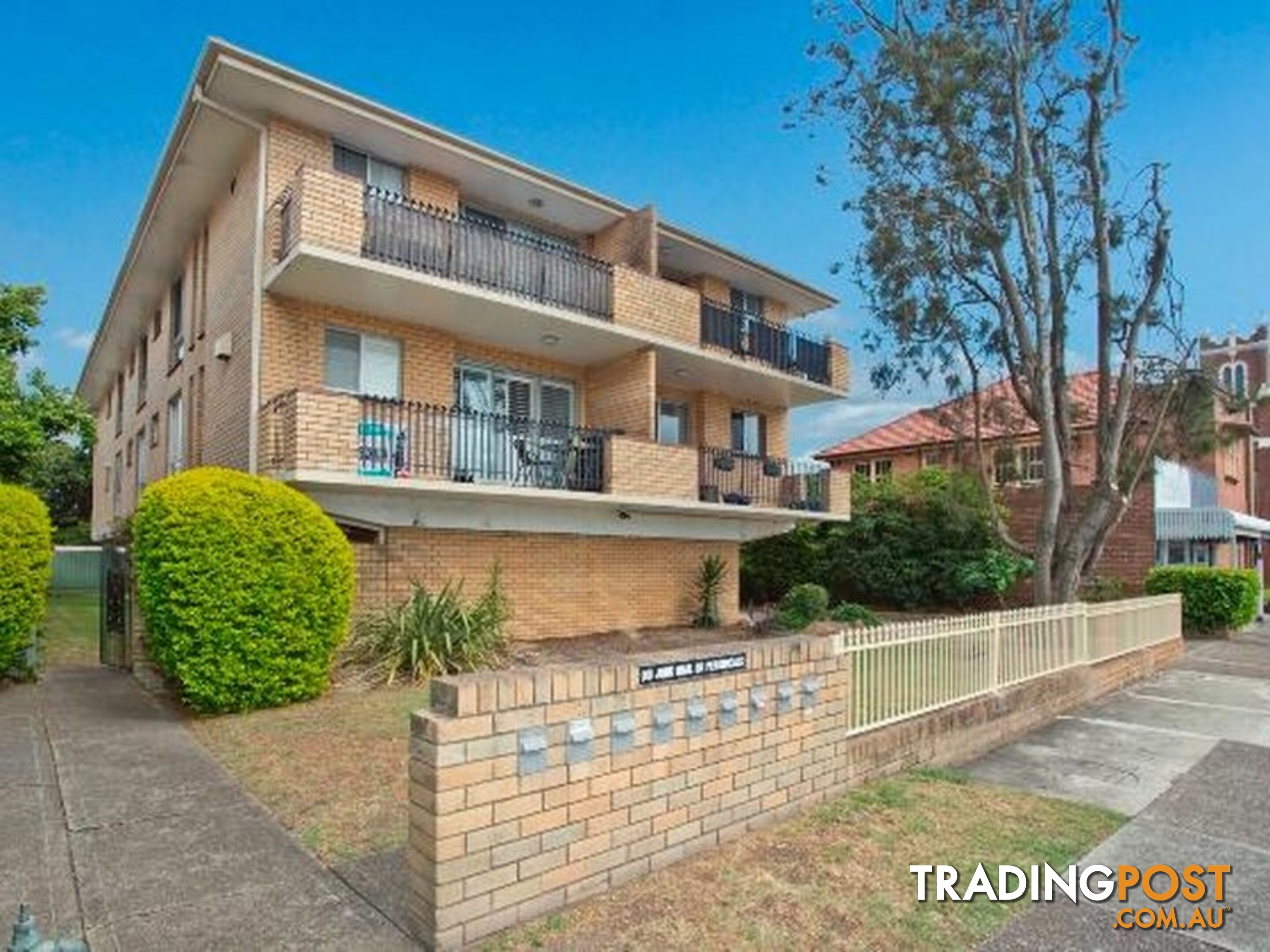 Unit 4/158 Beaumont Street HAMILTON NSW 2303