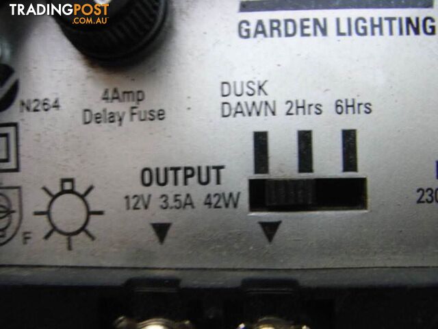 AELIC GARDEN LIGHTING LV42-T 12 VOLT DUSK DAWN 2HR / 6HR SETTINGS