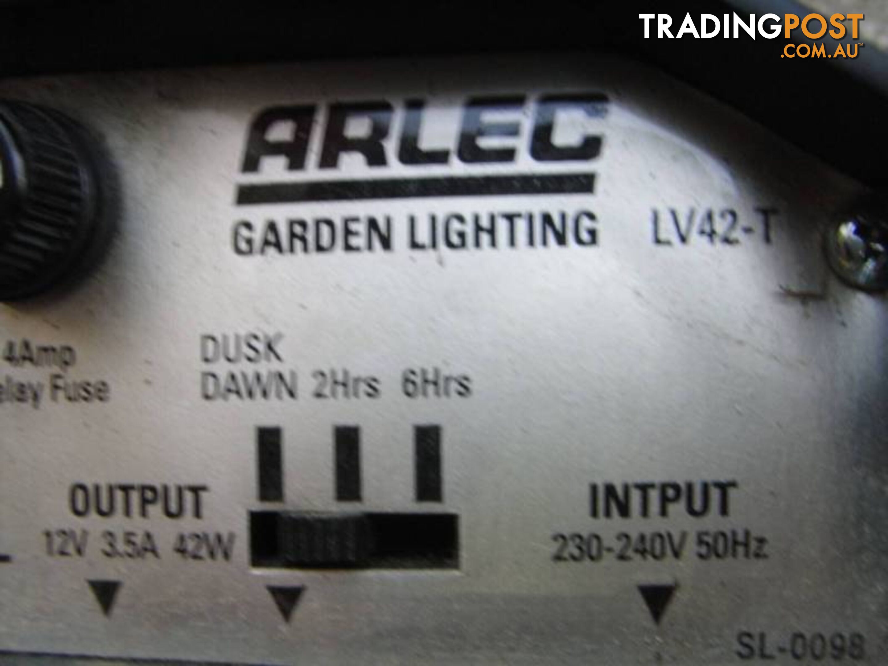 AELIC GARDEN LIGHTING LV42-T 12 VOLT DUSK DAWN 2HR / 6HR SETTINGS