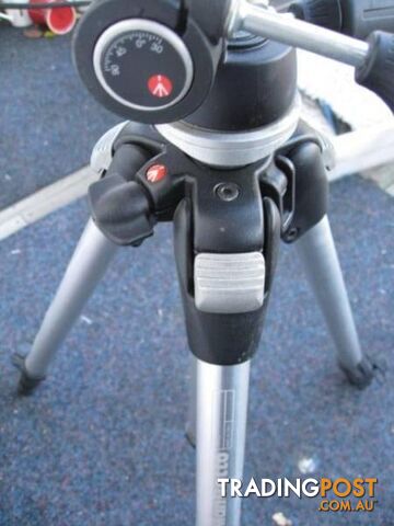 MANFROTTO TRIPOD 804RC2 / 190D MADE IN ITALY