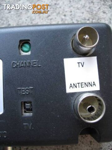 TV RECEPTION AMPLIFIER MODEL RM-10 MAINS POWER - photo 5 of 5