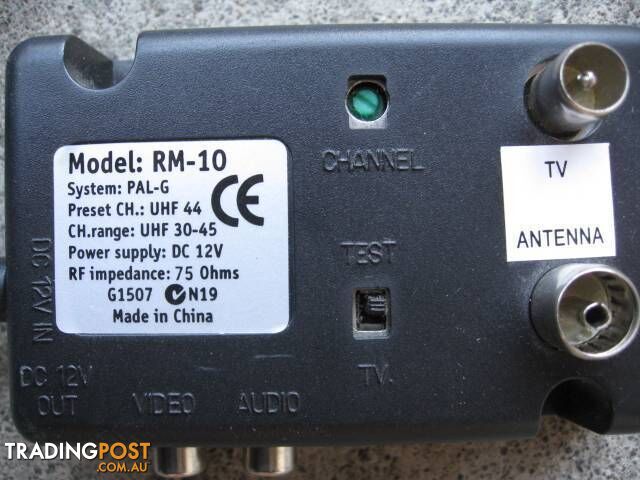 TV RECEPTION AMPLIFIER MODEL RM-10 MAINS POWER - photo 2 of 5