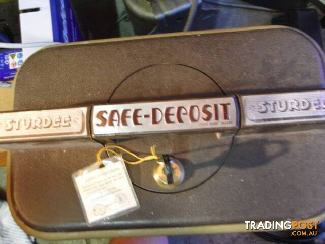 SAFE DEPOSIT FIREPROOF very heavy - photo 3 of 8