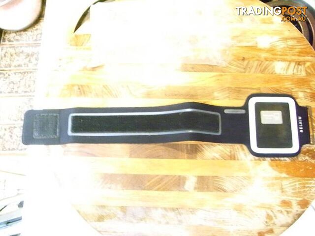 NEW Belkin Armband For iPod pickup 3168 or post 3.99